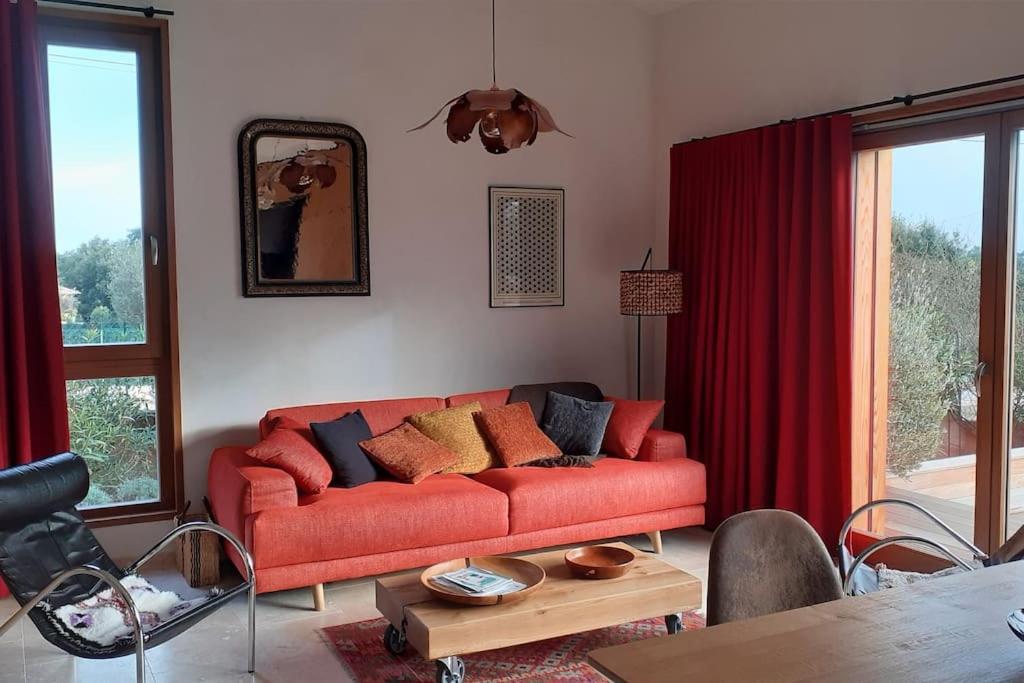 Lodge Les Oliviers Gareoult Bagian luar foto